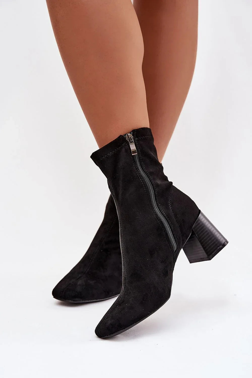 Heel boots Step in style