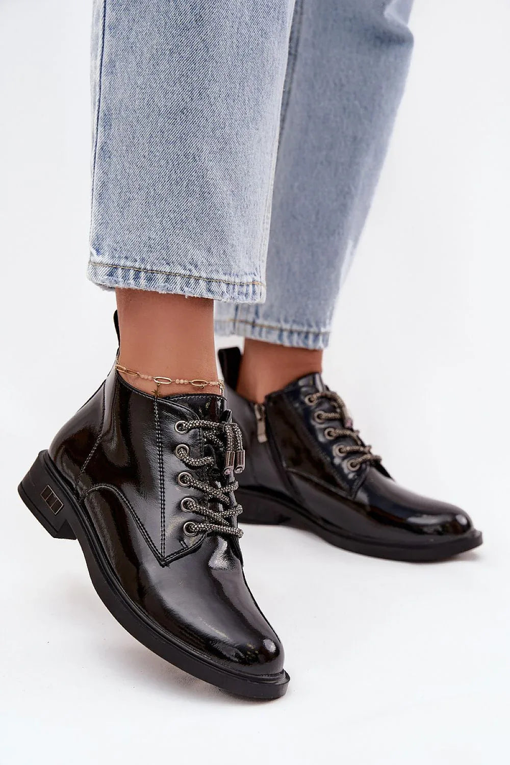 Boots Step in style black