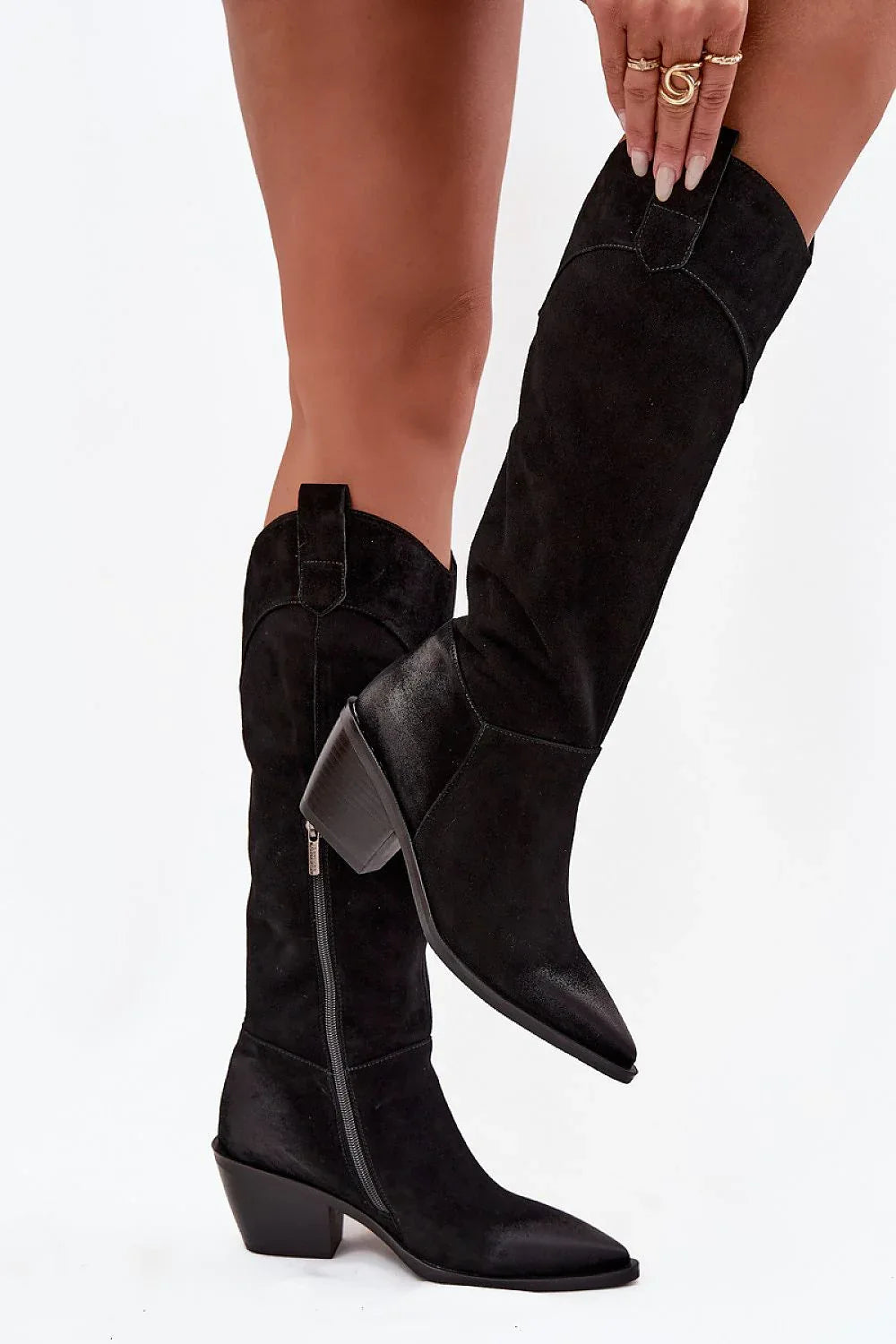 Heel boots Step in style