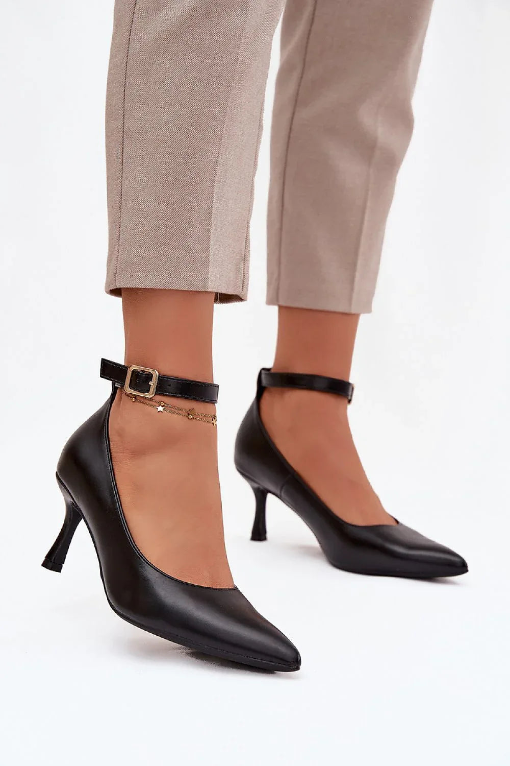 High heels Step in style black