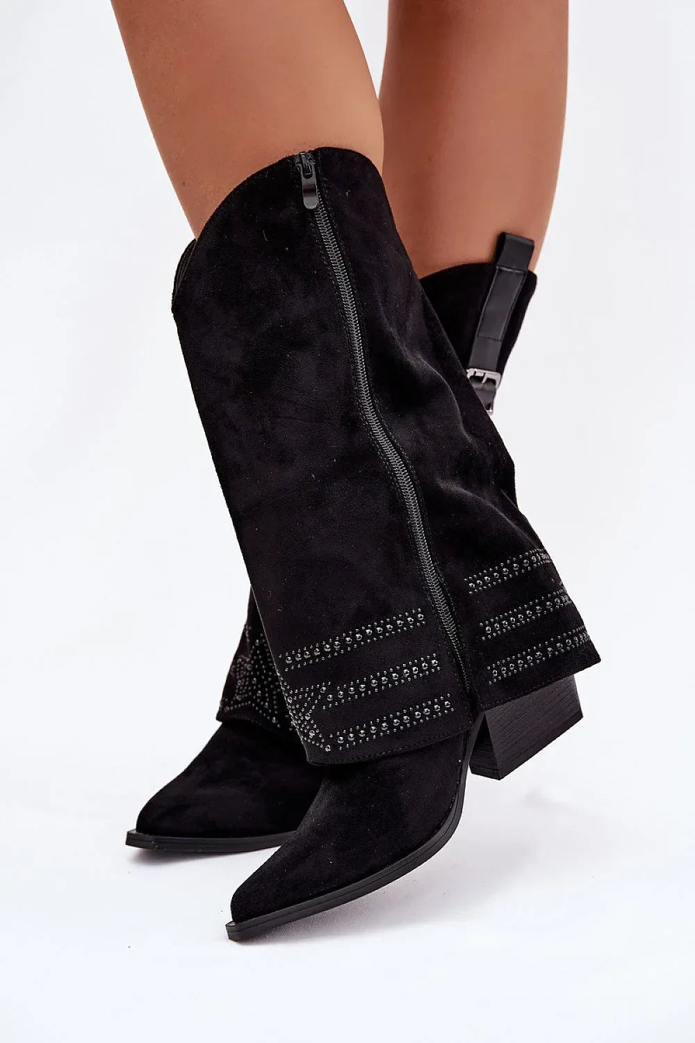 Heel boots Step in style
