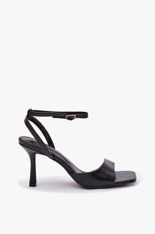 Heel sandals Step in style black