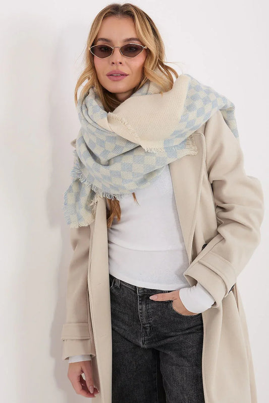 Shawl AT blue one-size-fits-all