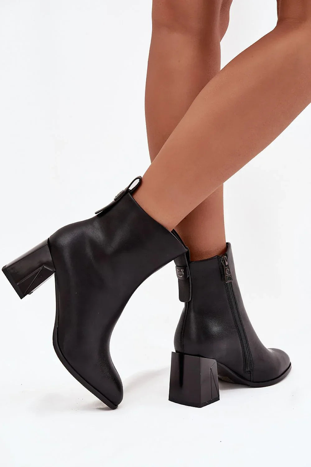 Heel boots Step in style black