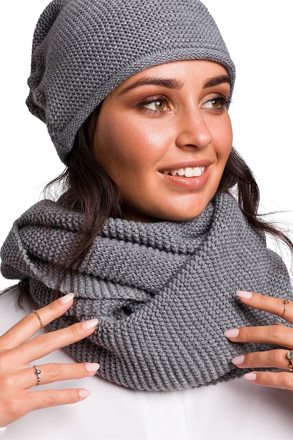  Infinity Scarf model 136409 BE Knit 