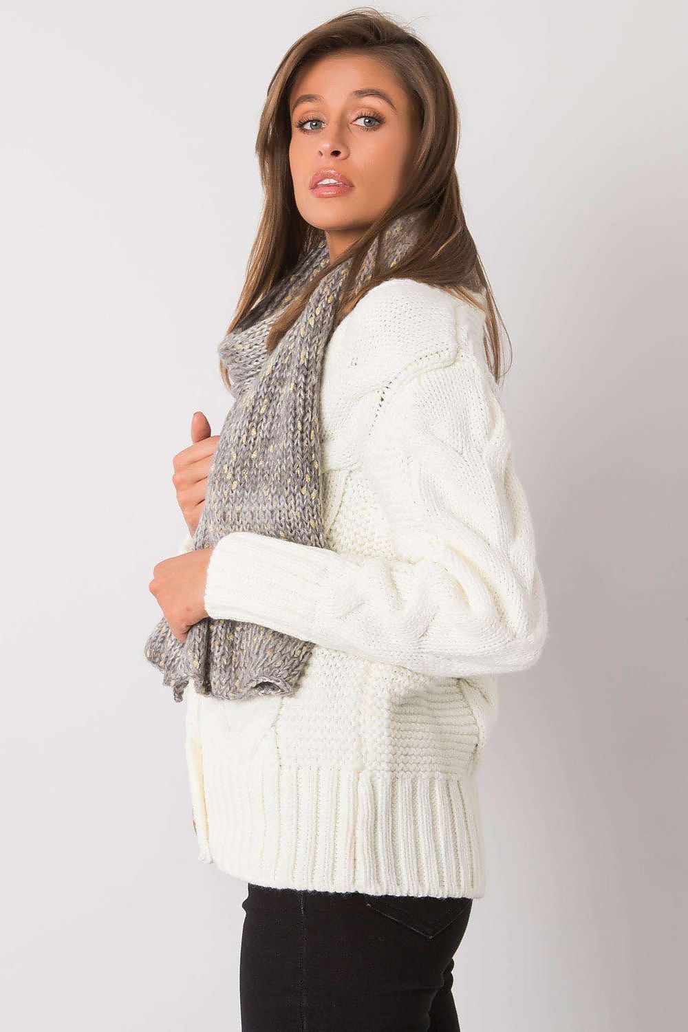  Shawl model 161166 AT 