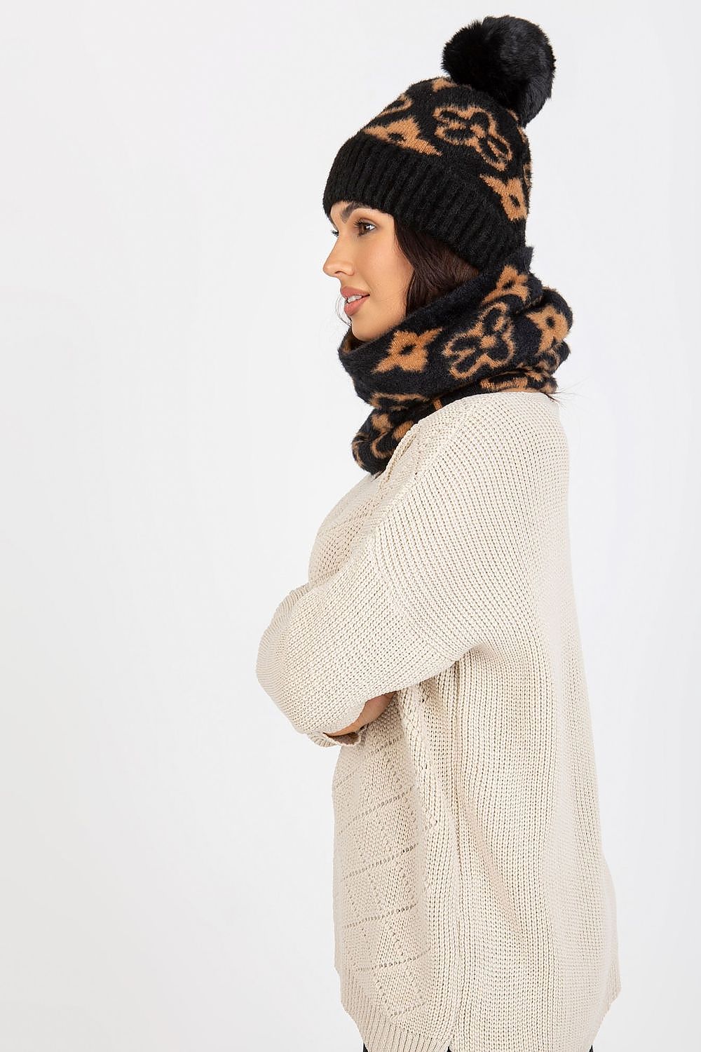  Infinity Scarf model 185921 AT 